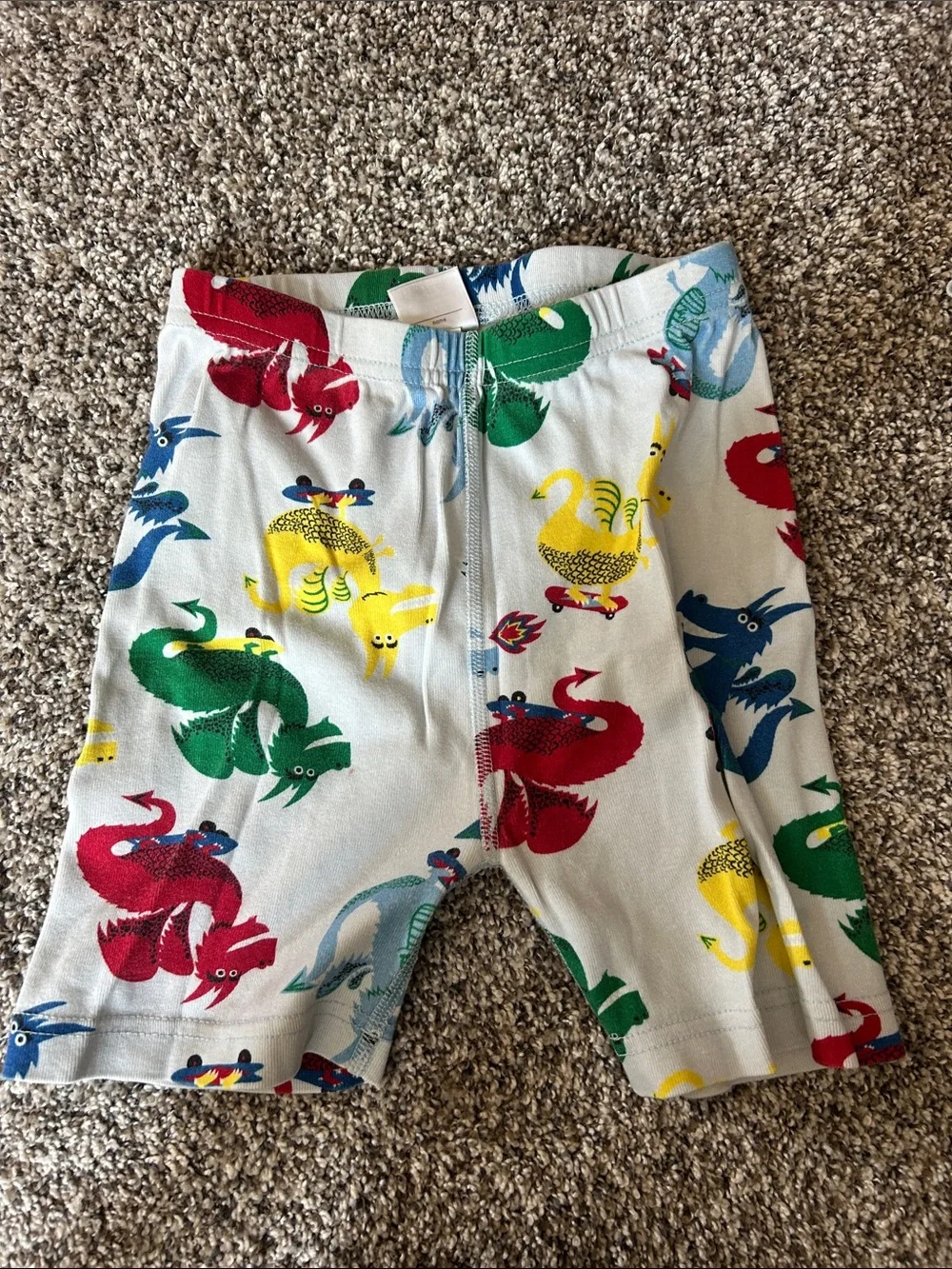 Hanna Andersson Multicolor Dragon Short Sleeve Pajama Set, worn once